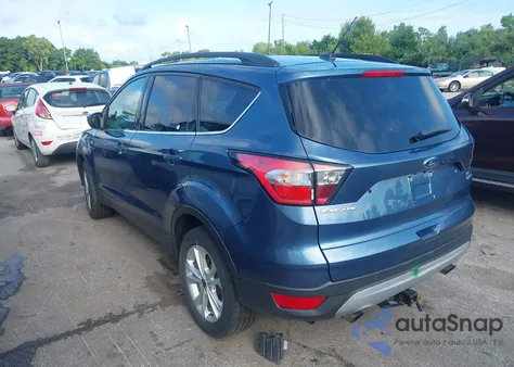 2018 Ford Escape Se from USA, damaged, VIN 1FMCU9GD8JUA95444